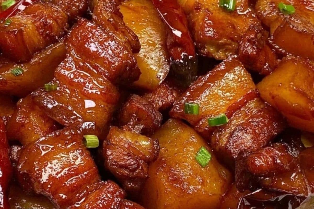 Red Cooked Pork (红烧肉)