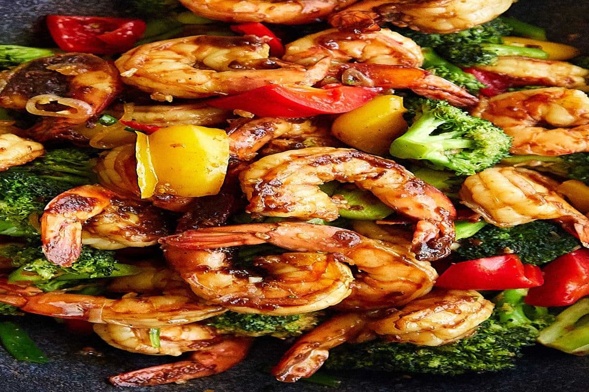 72. Palace Style Shrimps With Diced Vegetables