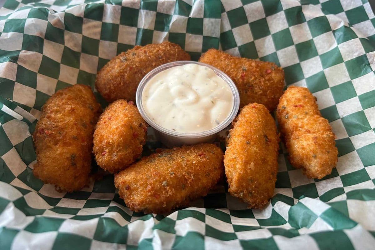 7 Jalapeño Poppers