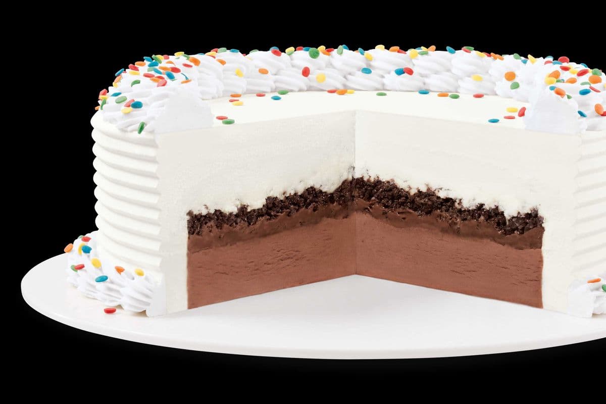 10" Standard Celebration Cake - DQ® Cake