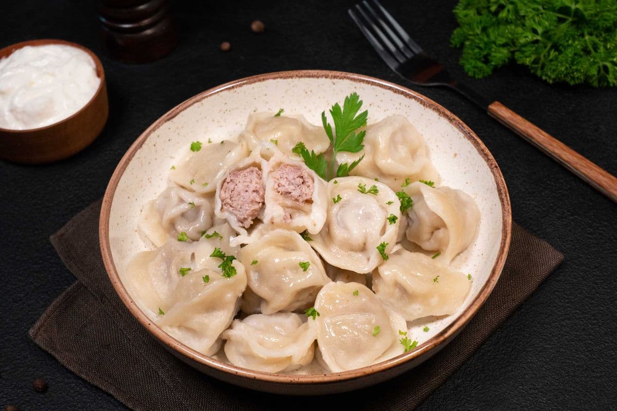 Chicken and pork dumplings (20 pcs/300g) (804 Cal)