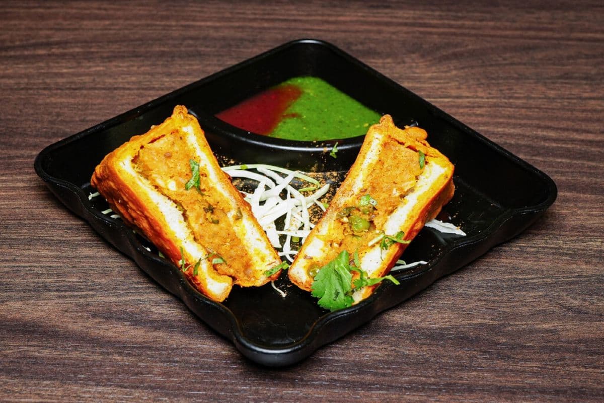 Bread Pakora (1 Pc)