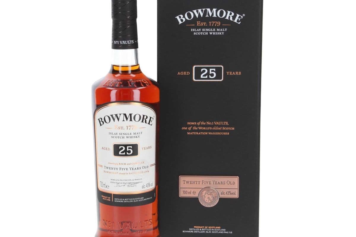 BOWMORE 25 YEAR OLD (750ML) (1 x 750ML)