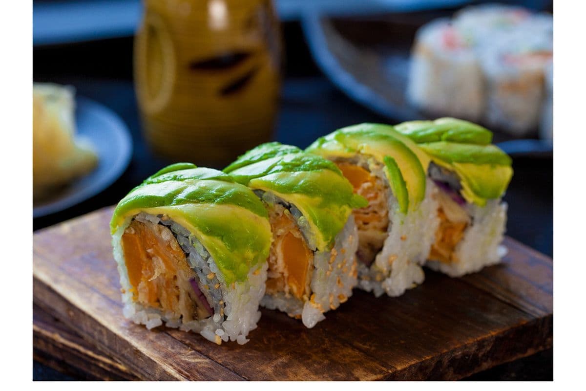 Veg Green Dragon Roll (8pcs)