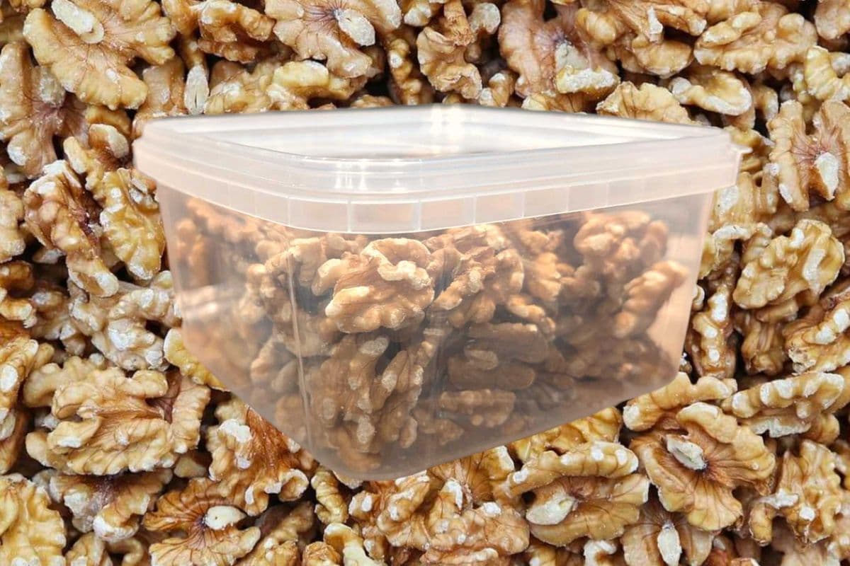 Walnuts (325g)