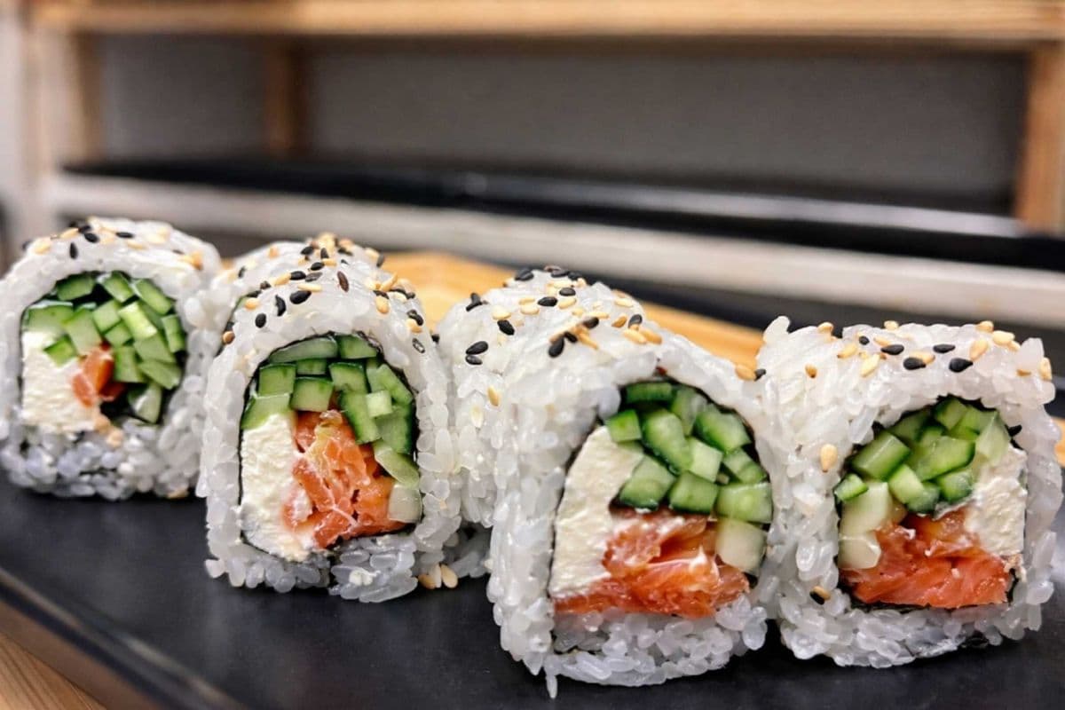 Philadelphia Roll (6 pcs)