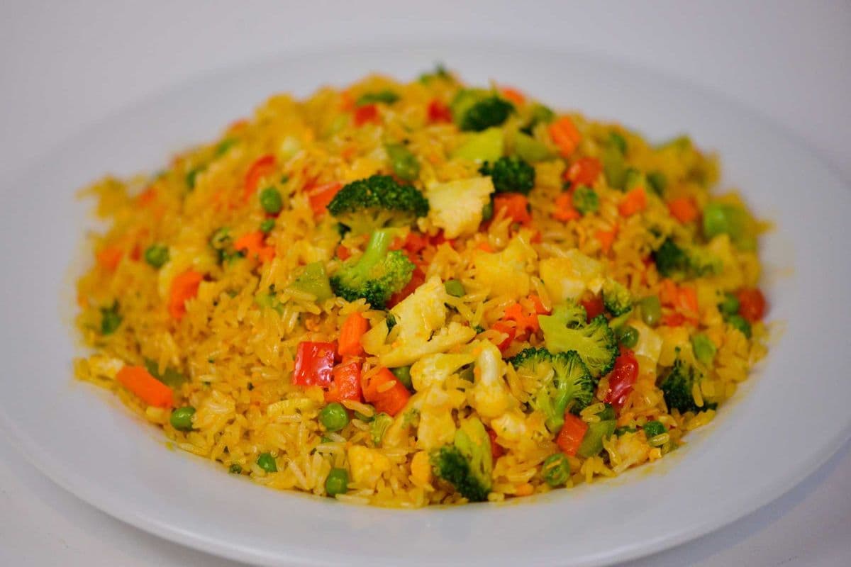 94. Vegetable Fried Rice - Com Rang Rau Cai