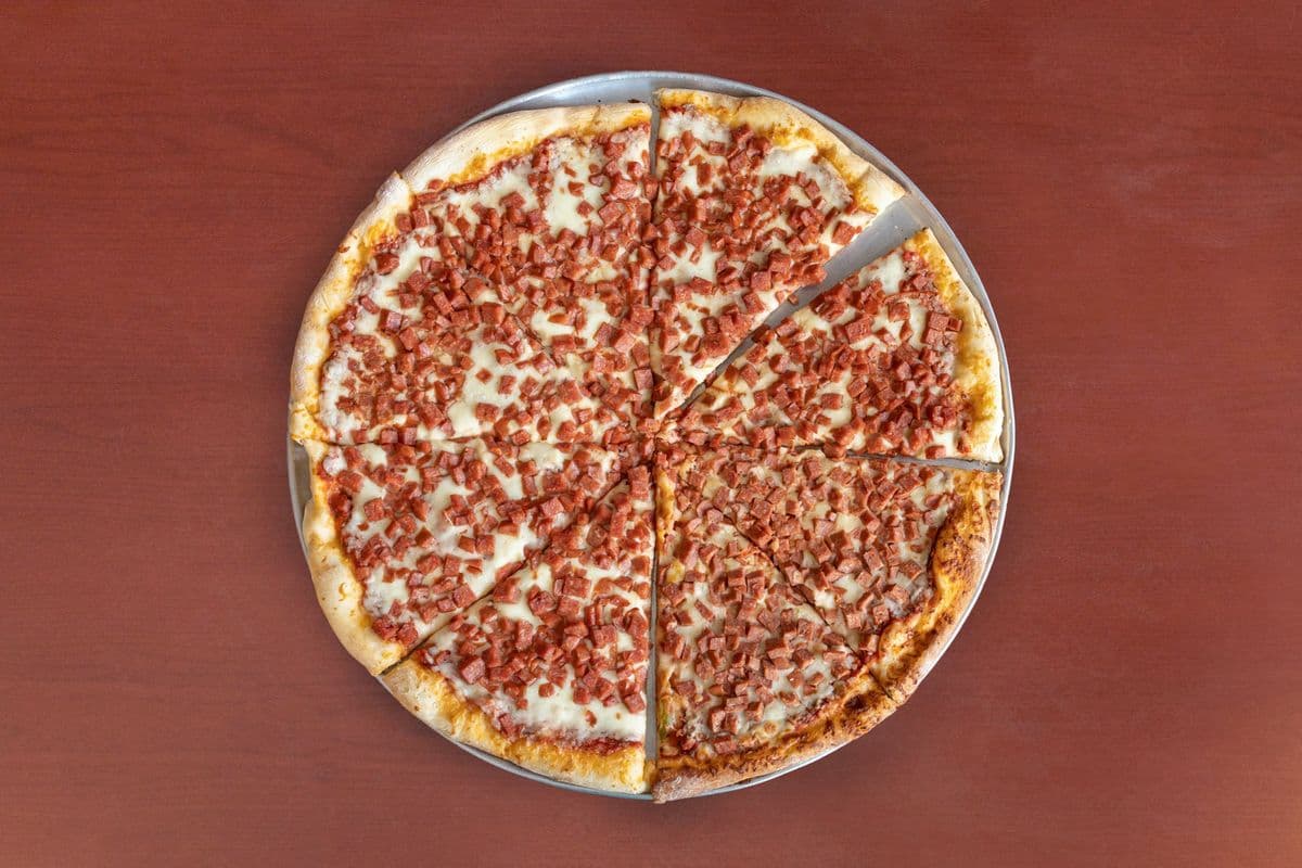 Pizza à la saucisse / Sausage Pizza