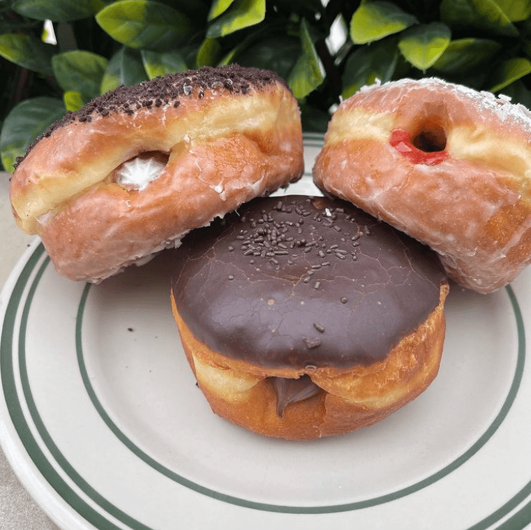 3 Pack Assorted Donuts