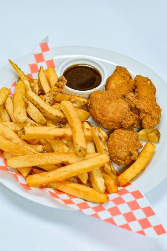 Chicken Fingers & Chips Combo