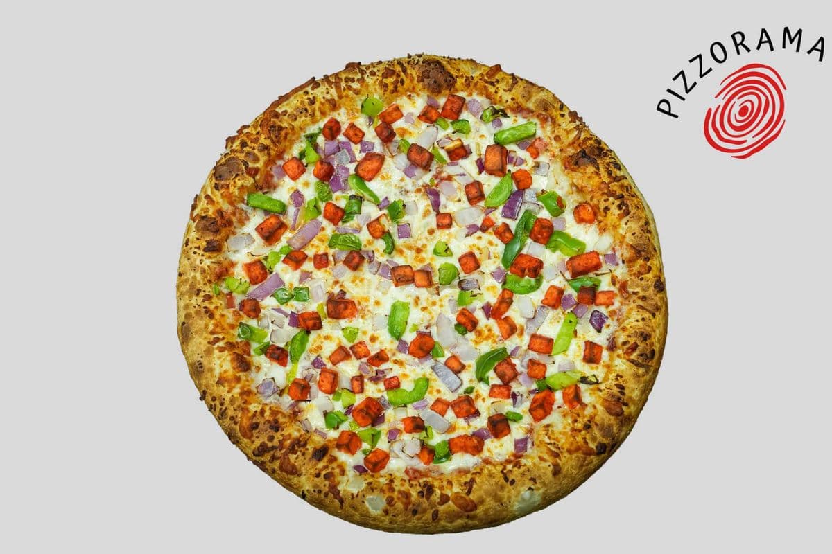 Tandoori Paneer Pizza