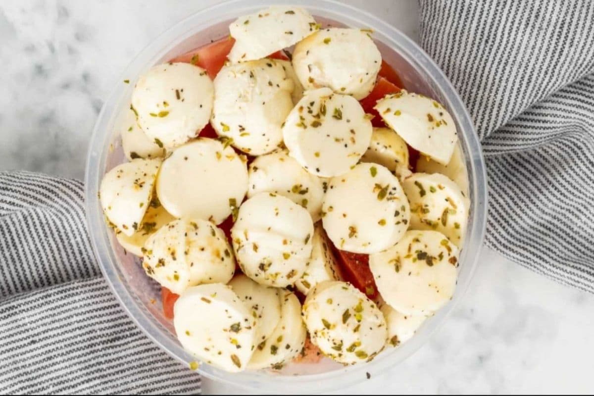 Tomato and Boconccini Salad