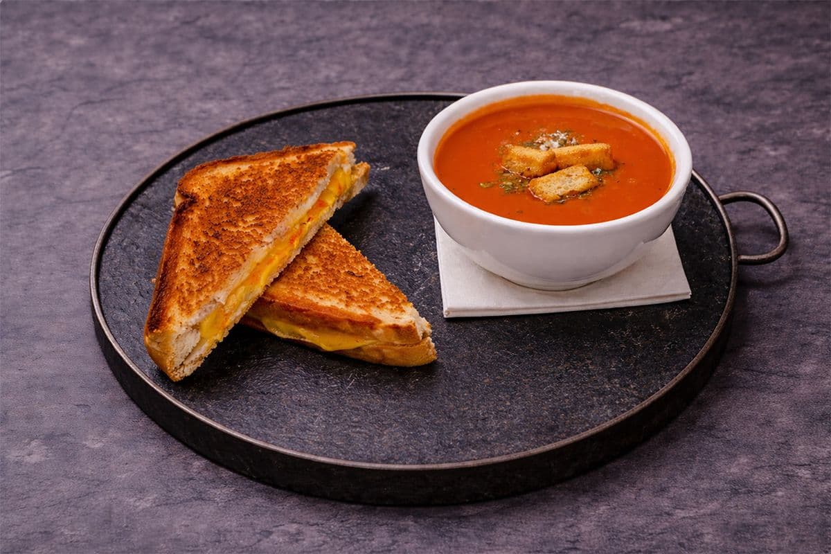 SANDWICH AU FROMAGE GRILLÉ CLASSIQUE / CLASSIC GRILLED CHEESE