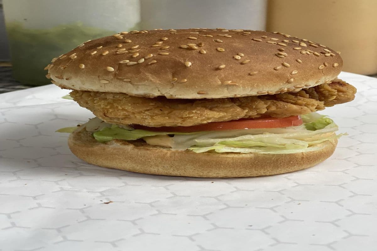 Crispy chicken burger (NEW)