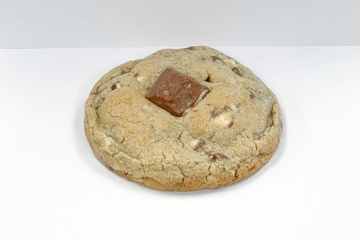 1 BIG Cookie/1 GROS Biscuit