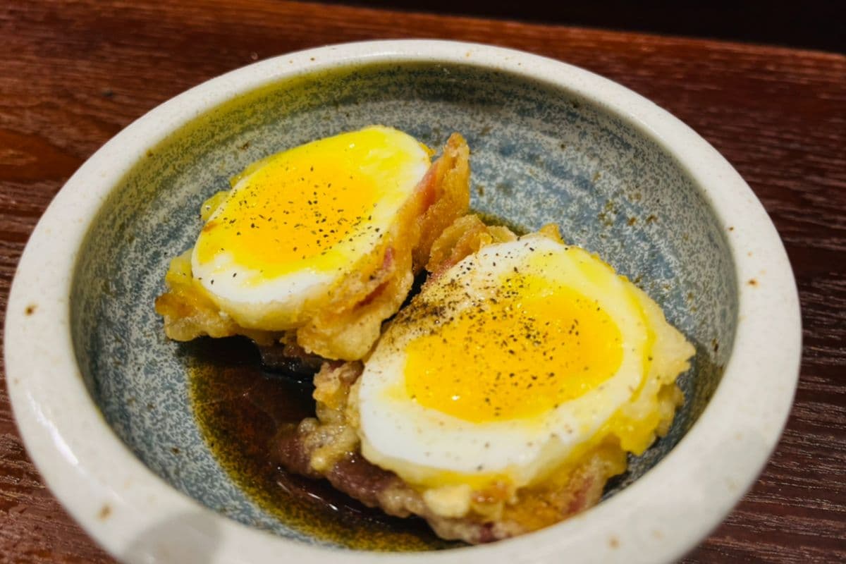 Tamago Bacon Bomb (2 pcs, half egg)
