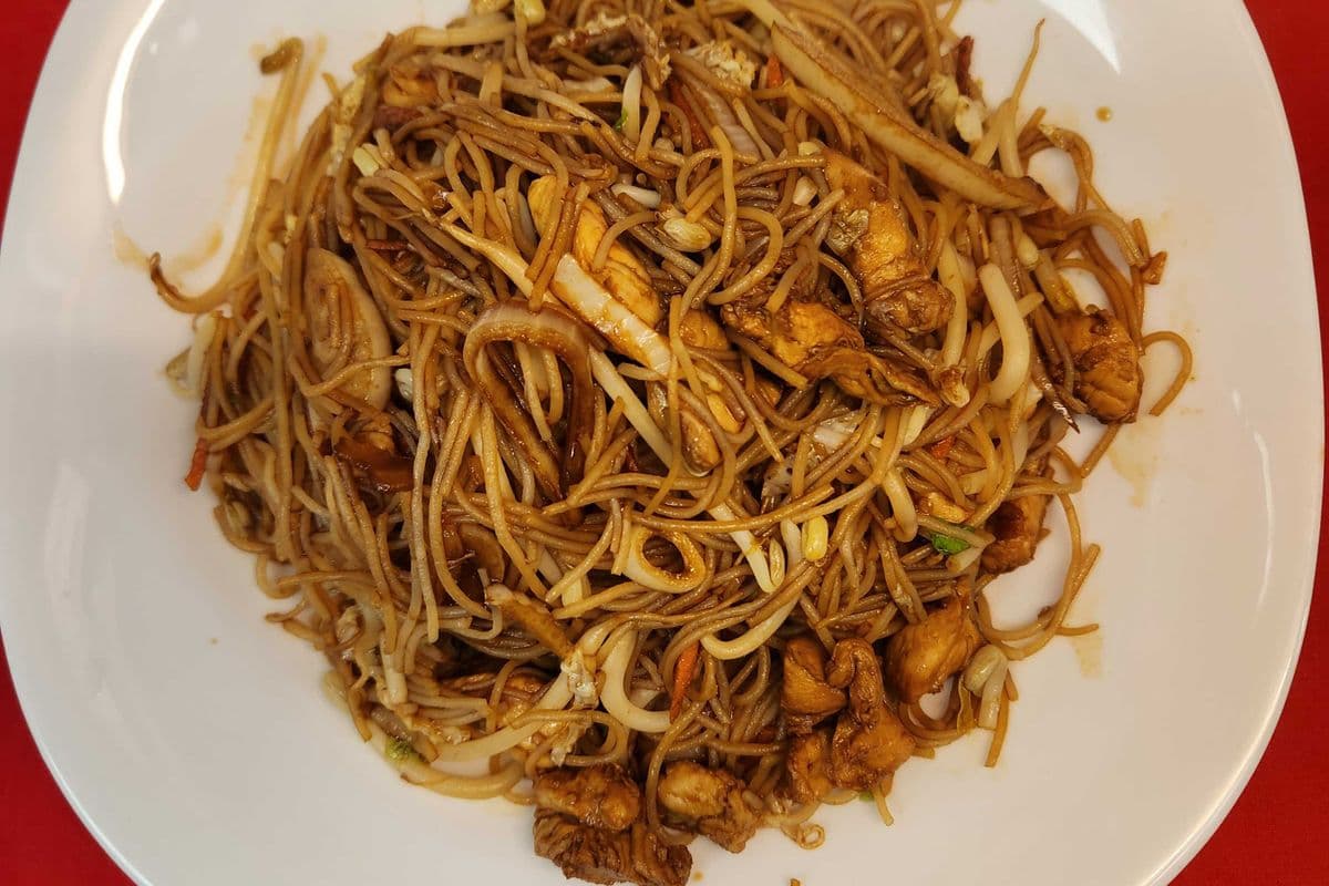 Lg Chicken Singapore Rice Noodles