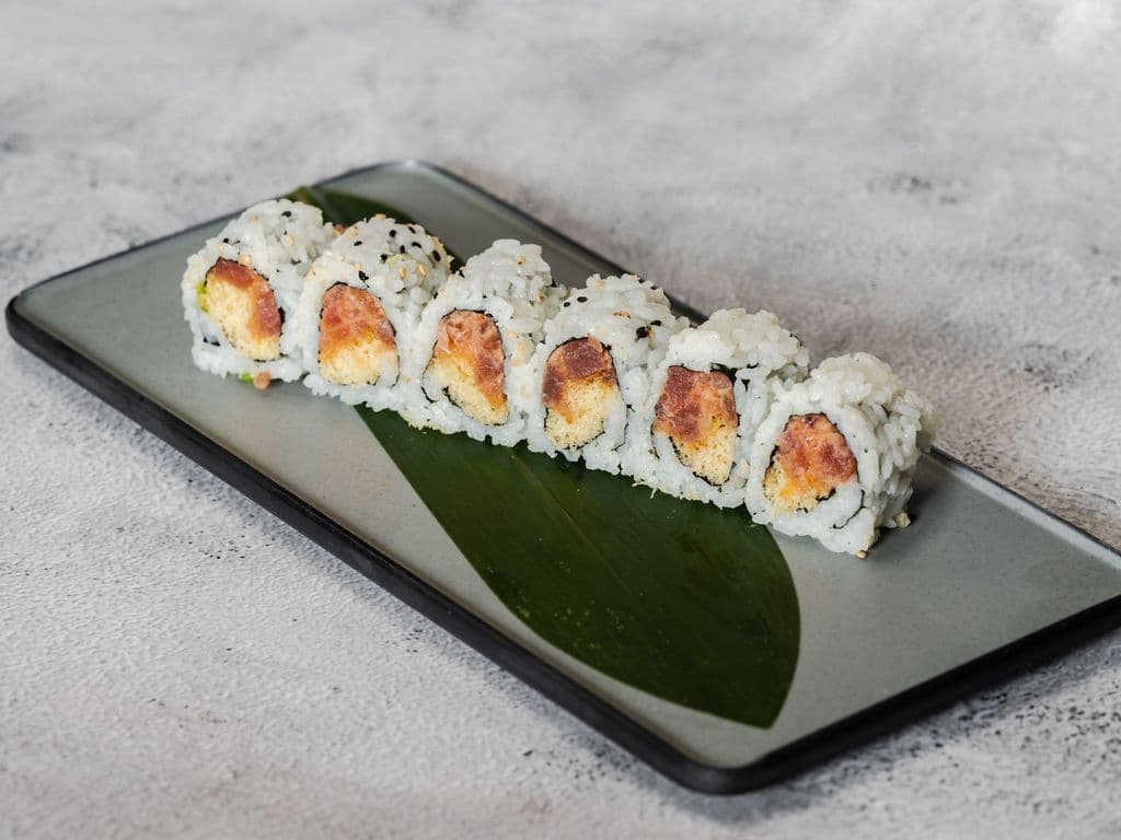 M06 Spicy Red Tuna Roll (6pcs)
