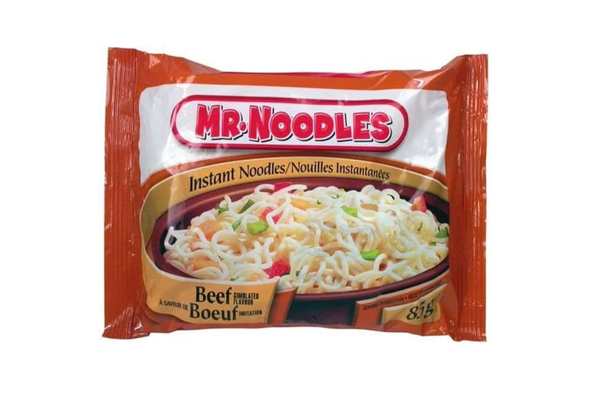 Mr. Noodles Beef Instant Noodles (85 g)