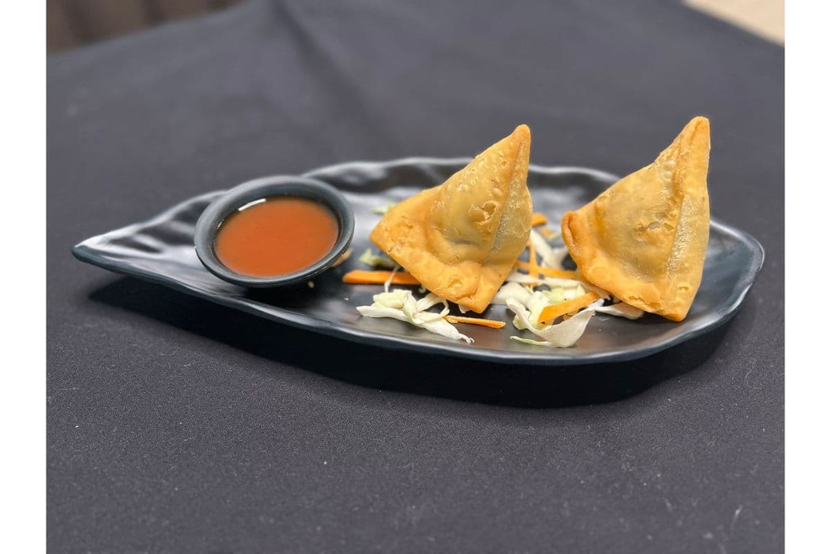 Veggie Samosa (3 pcs)