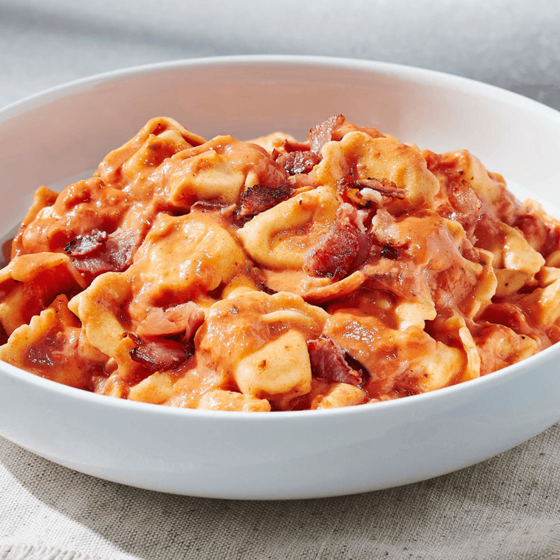 Tortellini sauce rosée et bacon / Bacon & rosée sauce tortellini