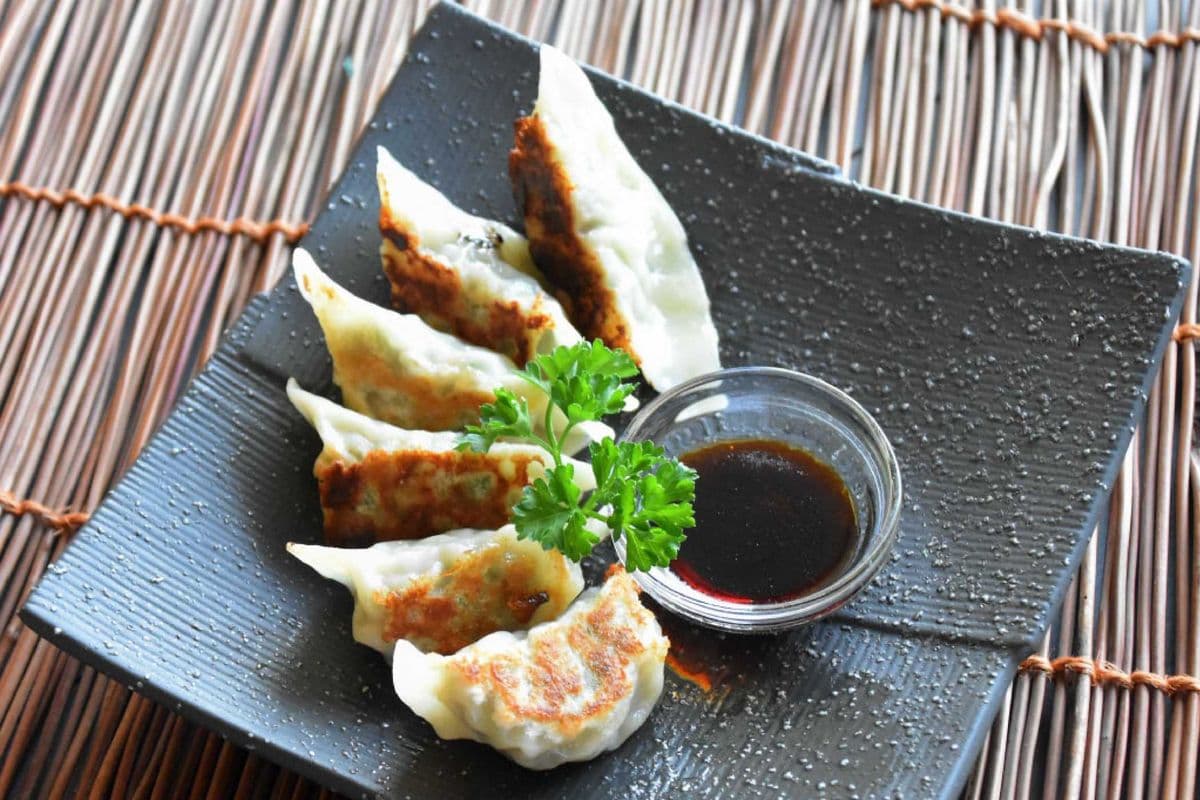 Mikado Gyoza (6 pcs)