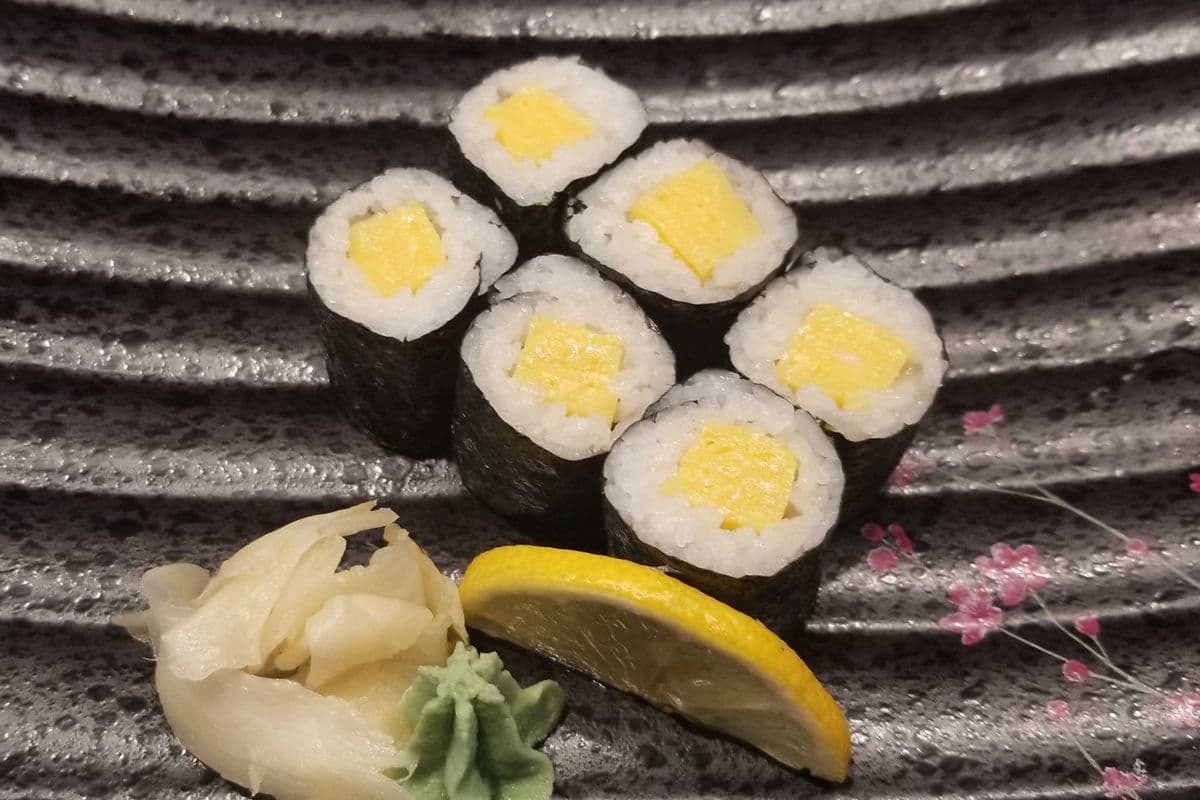 Tamago Maki