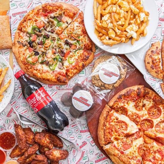 Mega Combo (Pizza Spécialité / Pizza Speciality) / Mega Combo (Pizza Spécialité / Pizza Speciality)