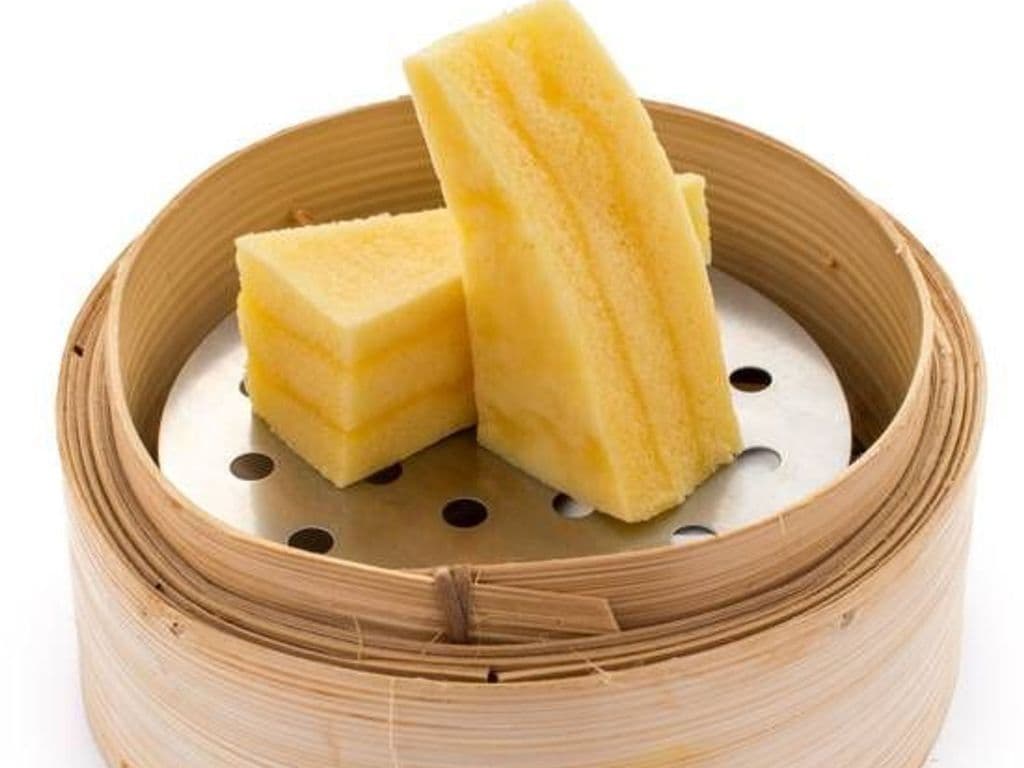 D18 Steamed Sponge Cake (4 pcs)