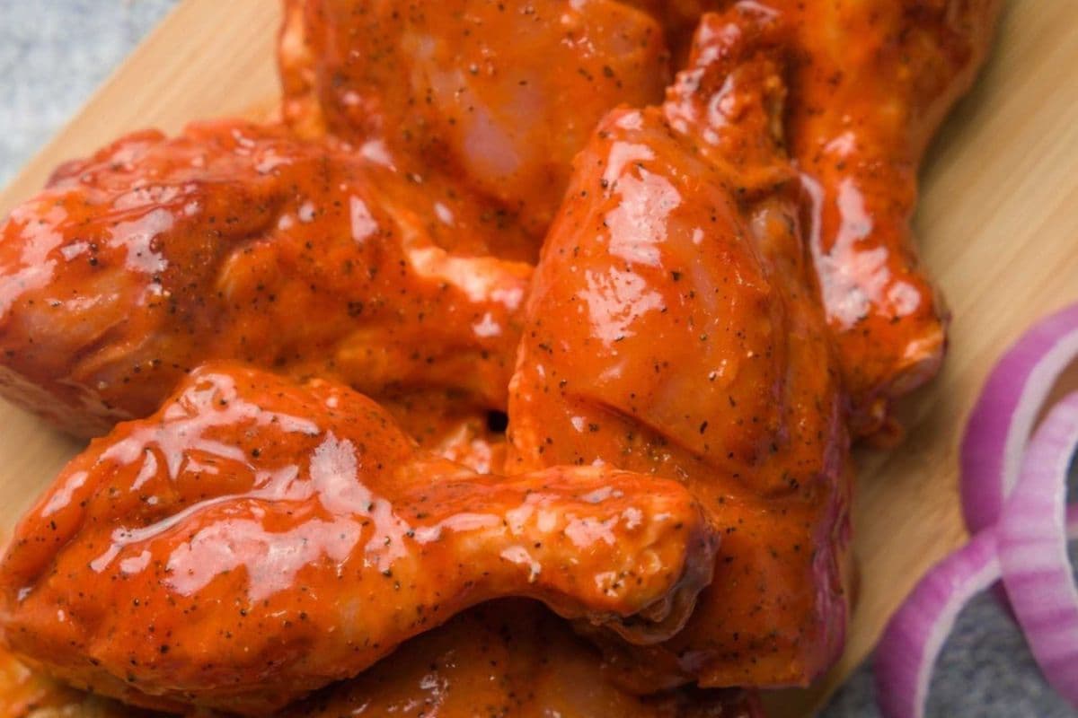 Marinated Chicken Leg And Thigh Buffalo ( 1 lb)