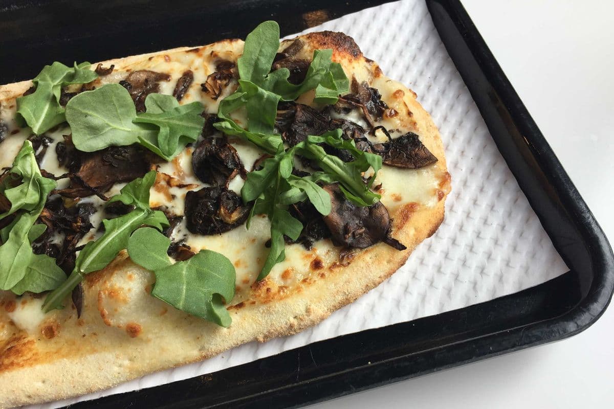 Holy Shiitake Pizza 🍃