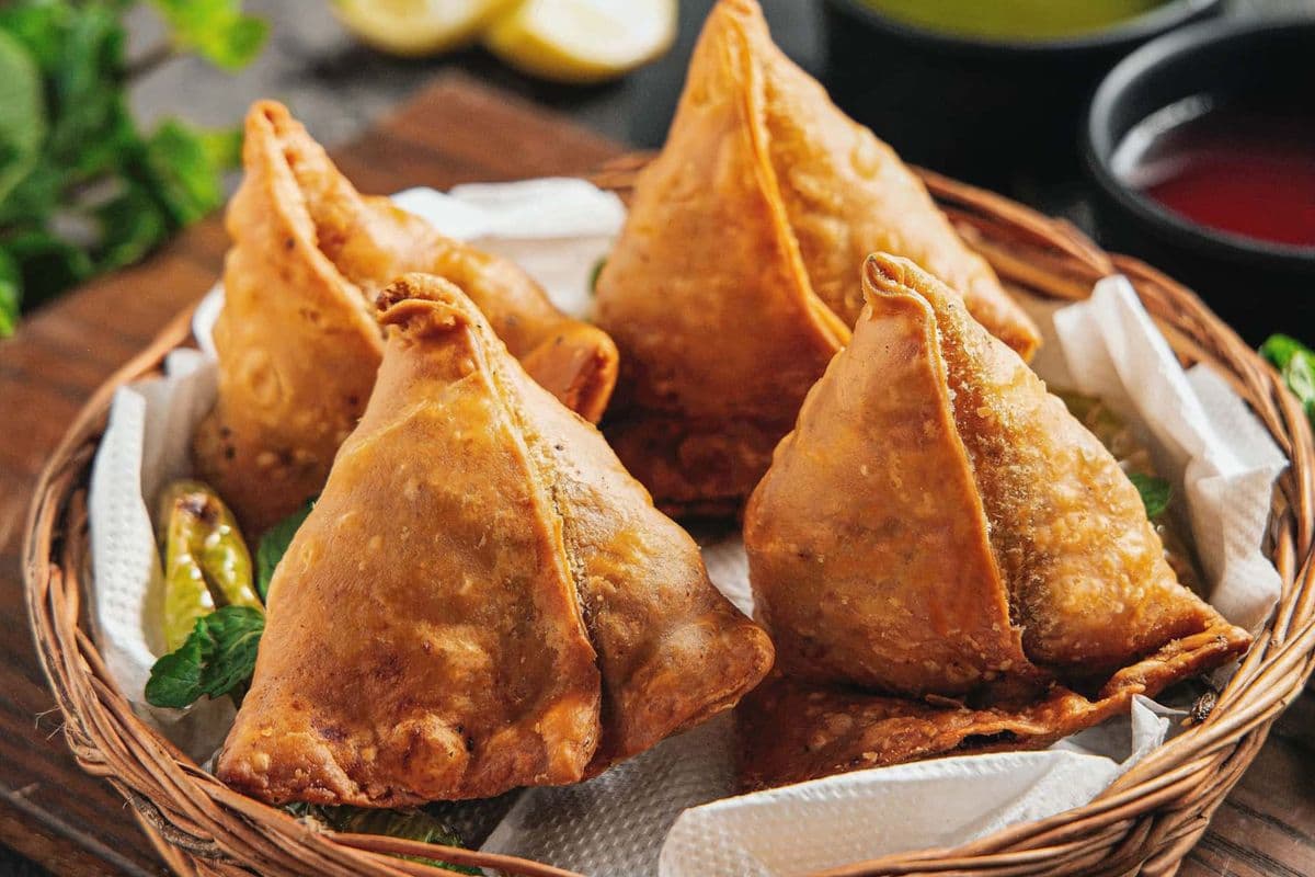 Samosa (10pcs)