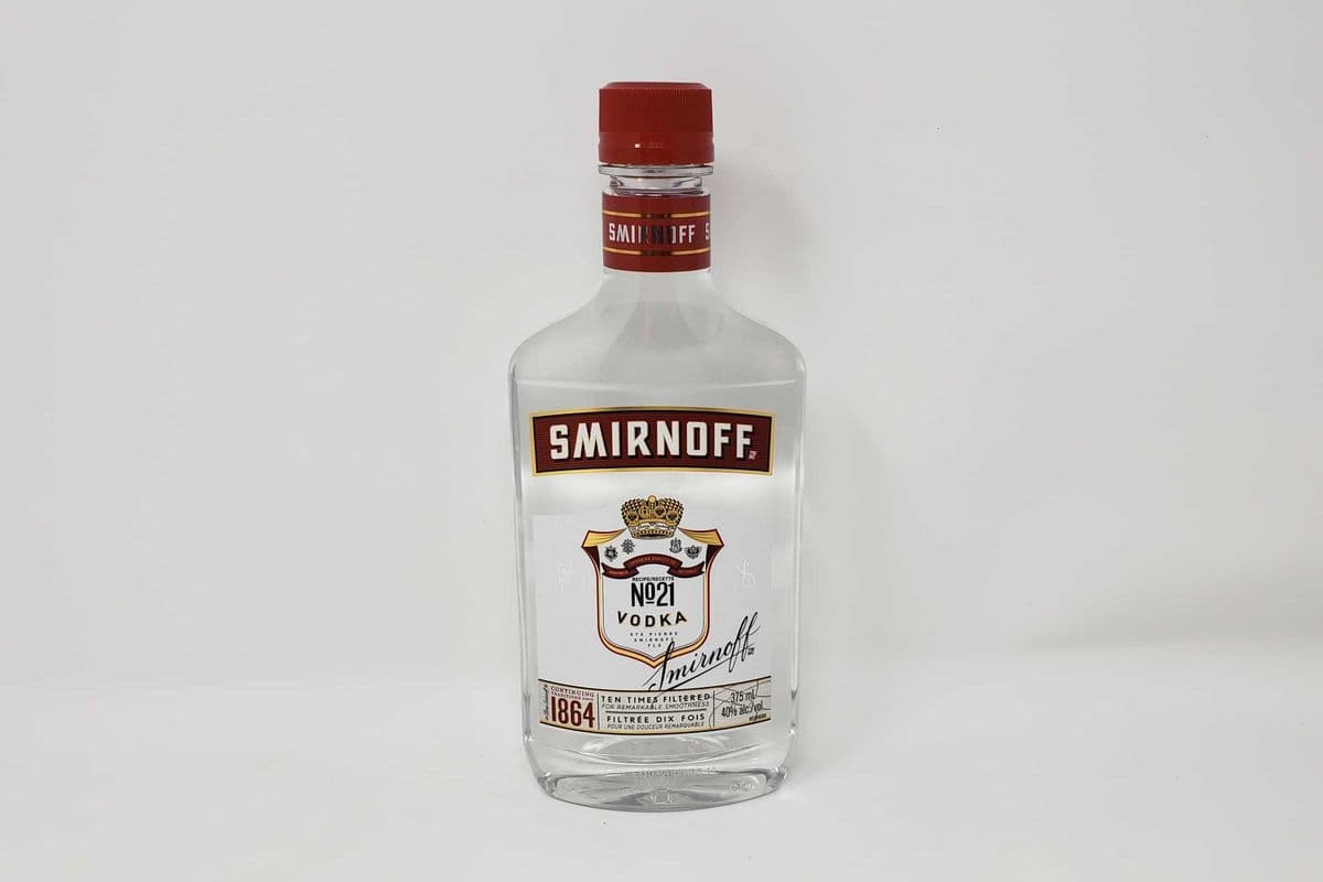 SMIRNOFF VODKA (1 x 375ml)
