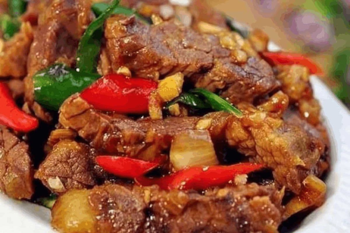 Sichuan Beef with Fried Rice or Soy Sauce Fried Noodles 🌶️ 🌶️四川牛肉炒饭或炒面🌶️🌶️