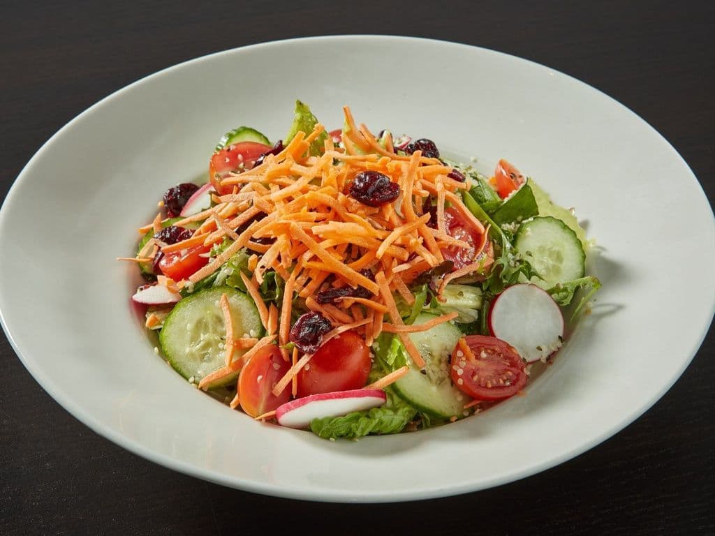 Full Fresh Greens Salad
