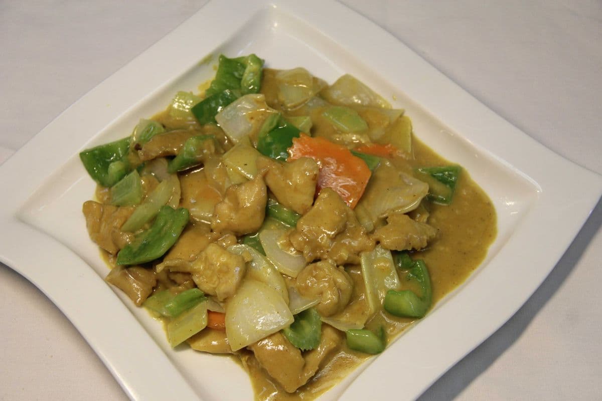 70. Curry Chicken Hot Pot