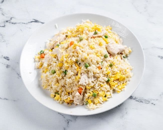 4c. Riz Frit Au Poulet / Chicken Fried Fice