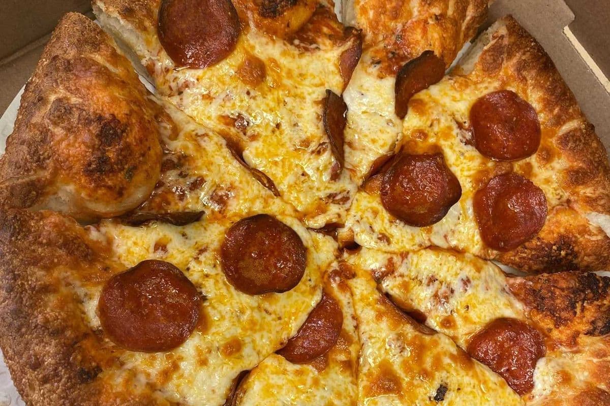 #2. 10" Medium Pepperoni Pizza