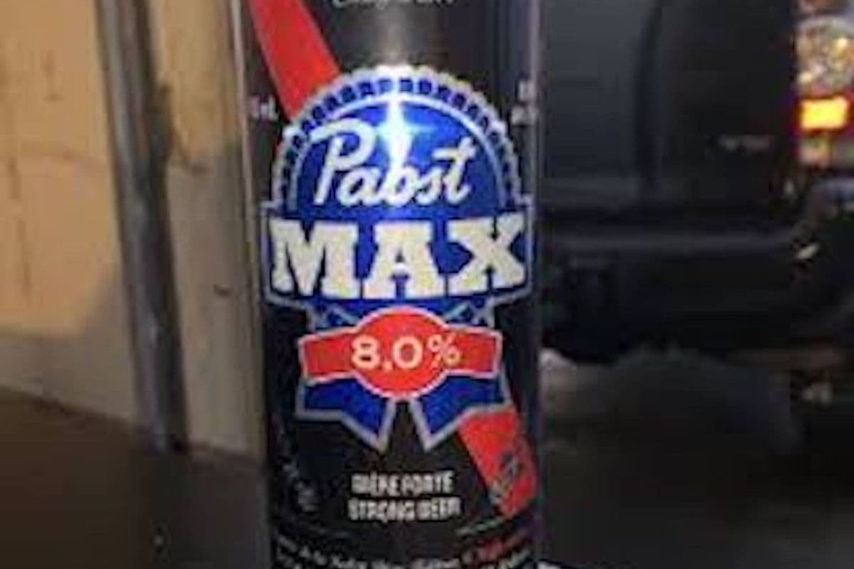 PABST BLUE RIBBON MAX 8% (1 x 710ML)