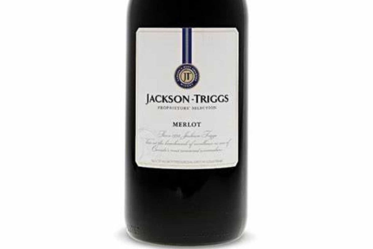 Jackson Triggs Merlot (1 x 1.5L)