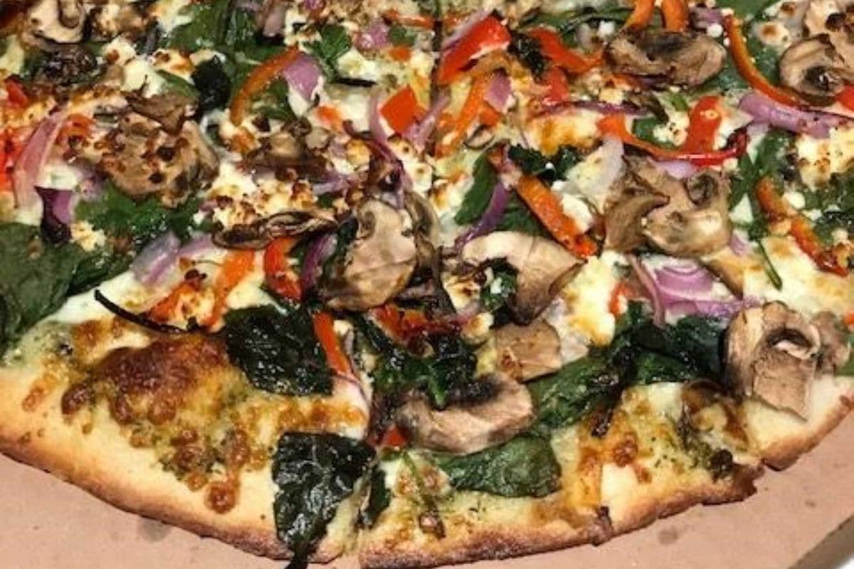X-Large Pesto Veggie Pizza