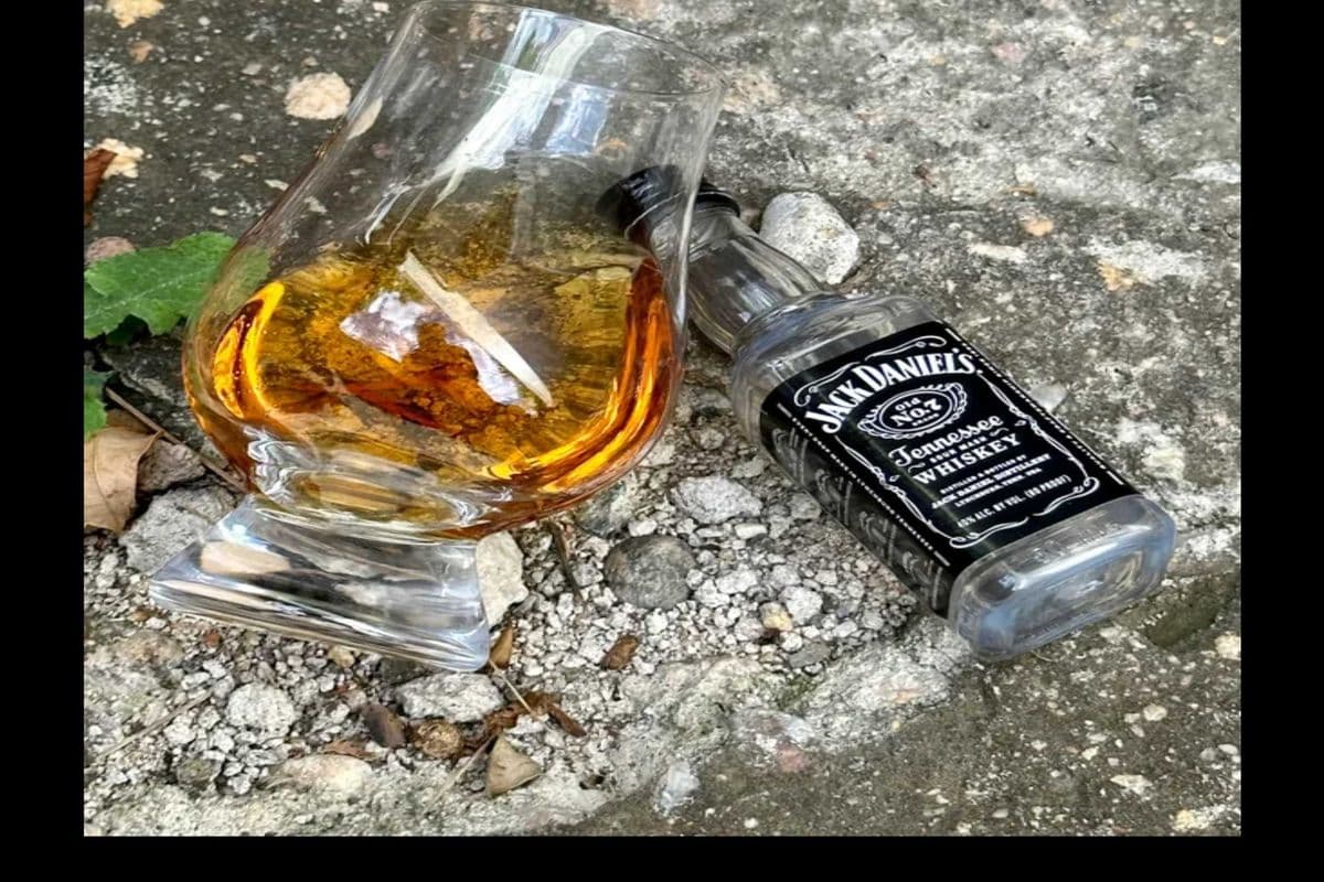 JACK DANIELS OLD NO. 7 TENNESSEE WHISKY 50ML (1 x 50ML)