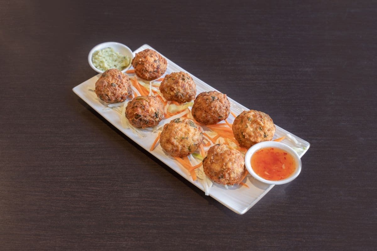 Chicken Pakoras (8 pcs)