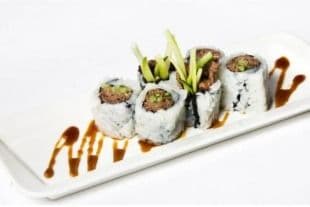 K8. Chicken or Beef Teriyaki Maki Roll (8 pcs)