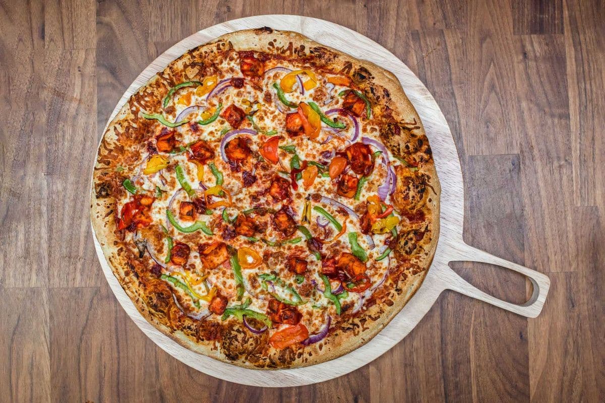 Tandoori Chicken Pizza (10" Small)