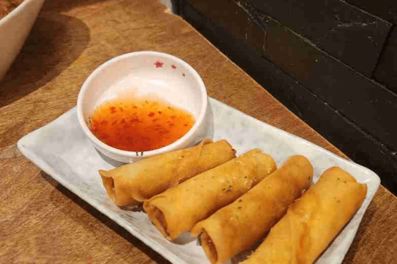 Spring Roll (4 pcs)