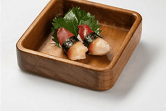 Surf Clam Sushi (2 pcs)