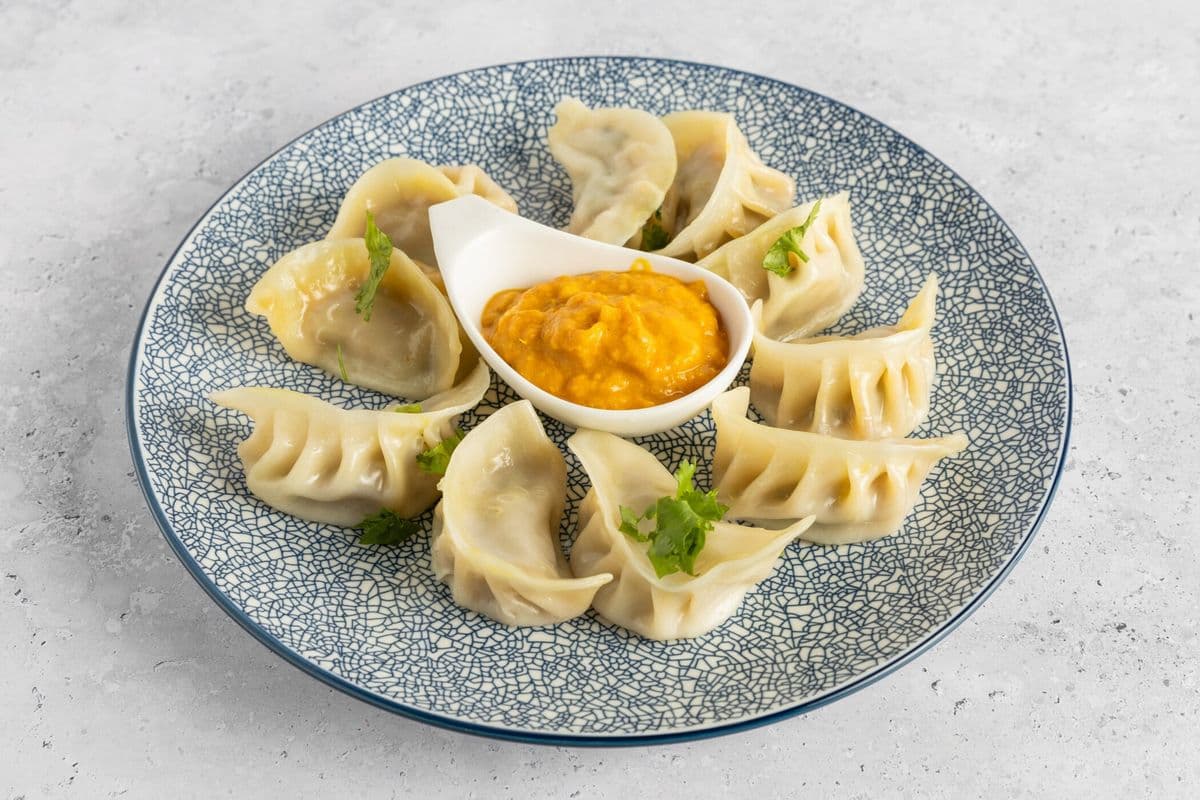 A12. Chicken Dumplings Steam - 10 Pcs