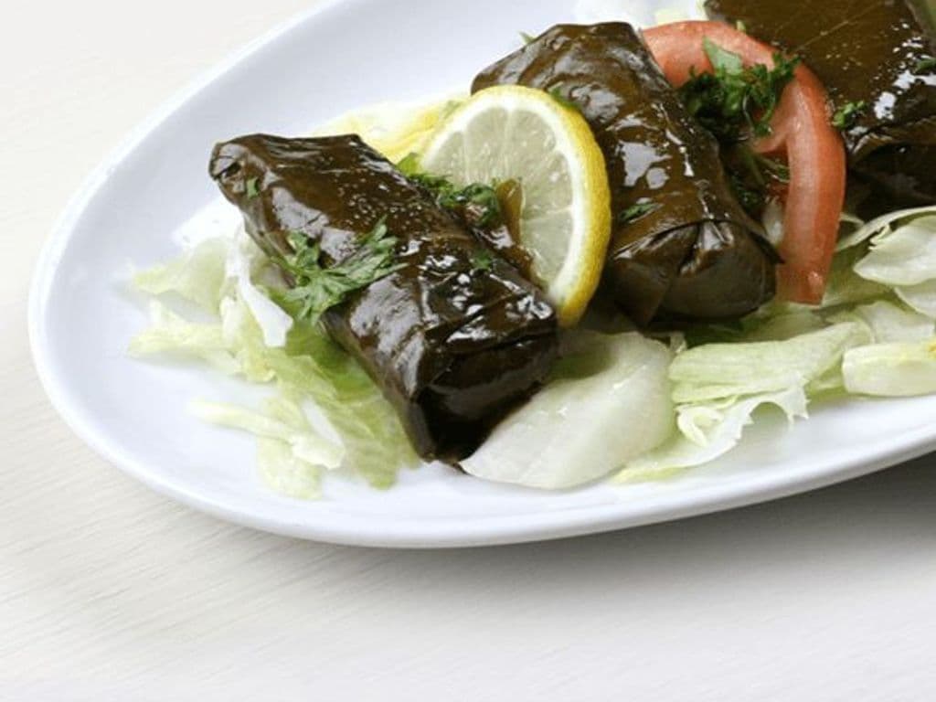 4. Feuilles de vignes / Vine Leaves