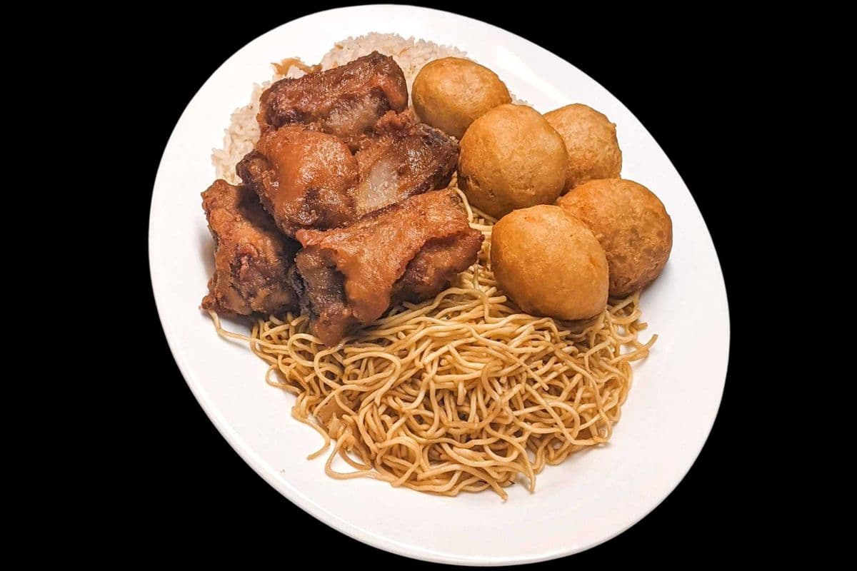 Dinner (G) with Chicken Balls & Deep Fried Dry Ribs
